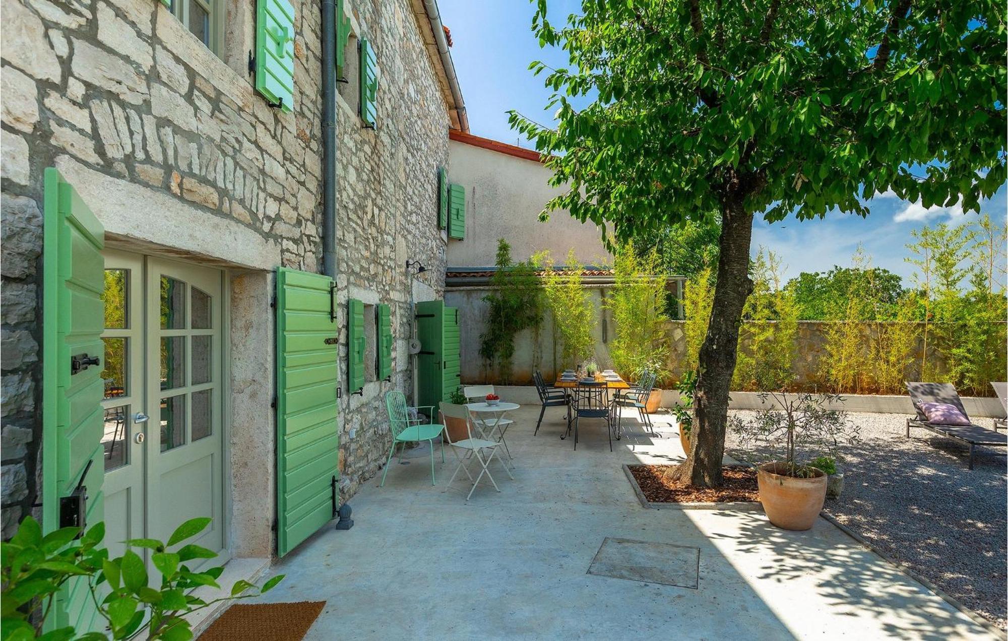 Kalu Rovinj