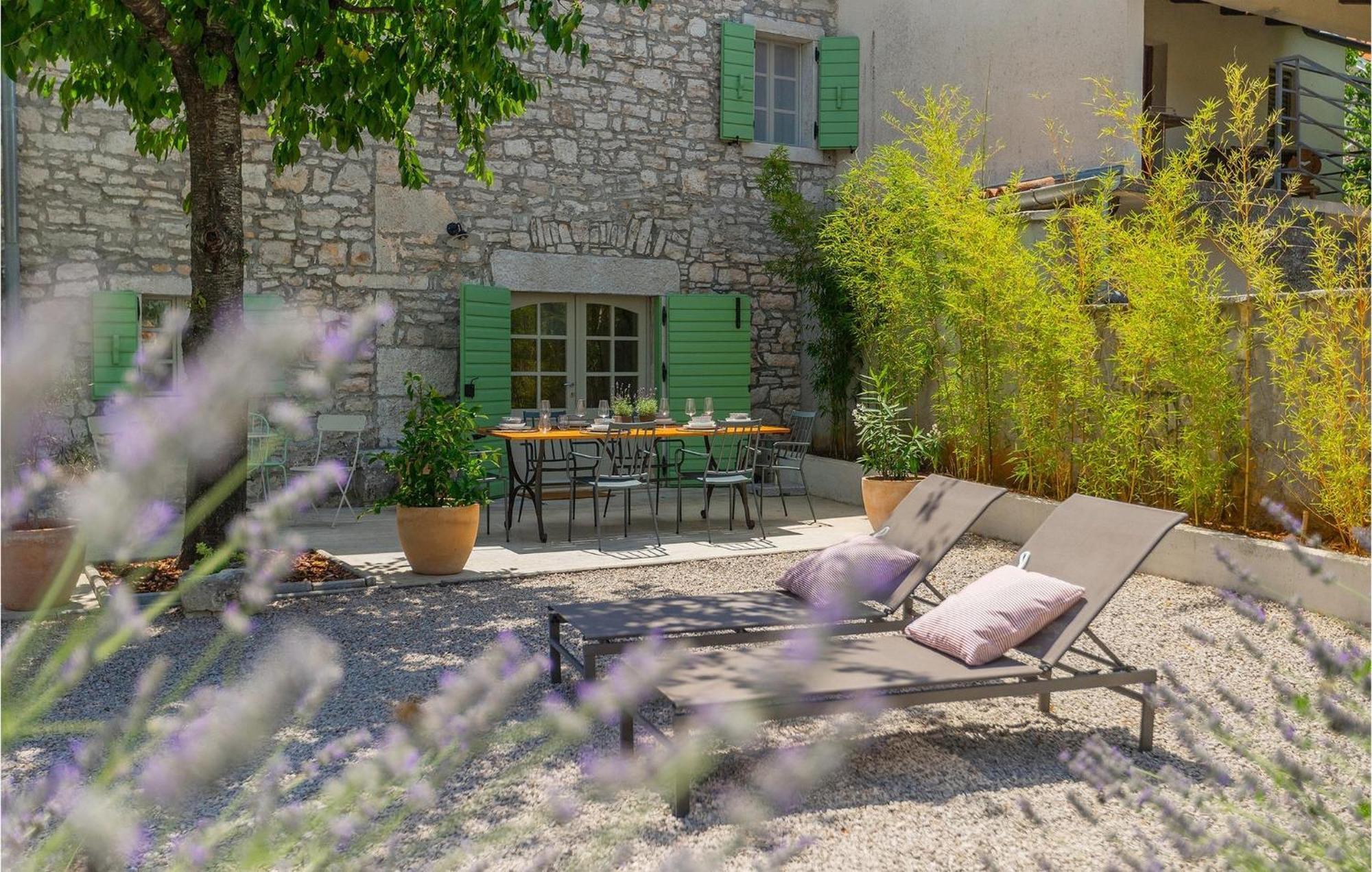 Ferienhaus Kalu *